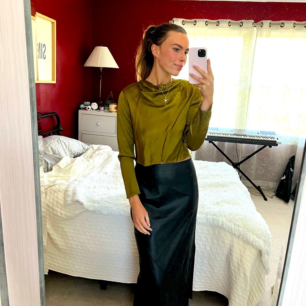 Zara cropped cowl neck top